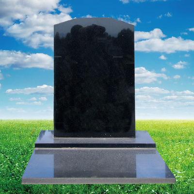 基督教区——复活碑